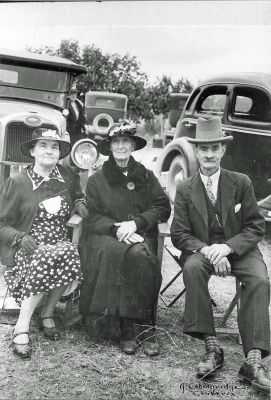 Beatrice Kilby, Lydia Brown and Benjamin Roffe Southwell at 1938 Southwell Reunion

