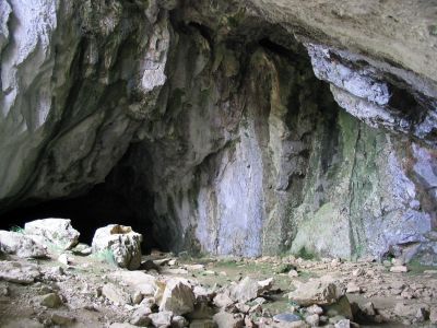 Coolamine Cave
