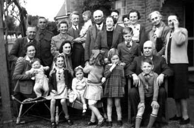 Descendants of John and Louisa - August 1944

