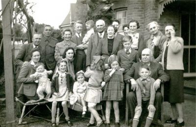 Descendants of John and Louisa Southwell (August 1943)
