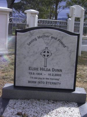 Elsie Hilda DUNN
Wife of William Dunn
Keywords: DUNN