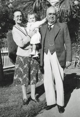 Elizabeth Barbara and William Shelton Southwell with grand-daughter Janice Southwell c
