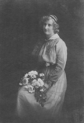 Elsie Alexander daughter of Joseph and Frances
