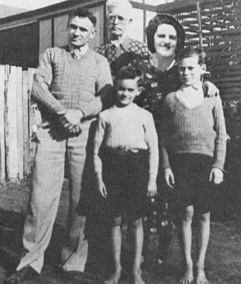 George Ada Lumb (nee Dunn) with sons Raymond George, Walter Dunn at back
