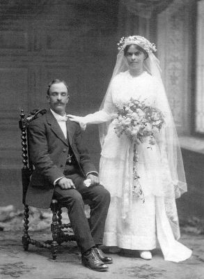 George Gifford & Leila Brown wedding, 23 December 1914
