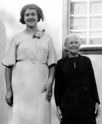 Gloria Peterson (nee Morris) & her grandmother Mary Mitchell (nee Southwell)
