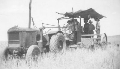 Harvest 1938 cropped
