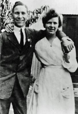 Hilary and William James 1918
