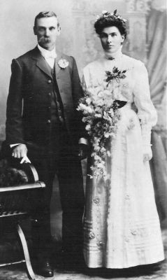 Horace Southwell and Rebecca Smith 1911

