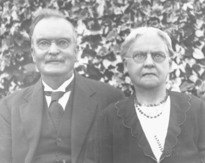 James and Hannah Southwell (nee Brown)
