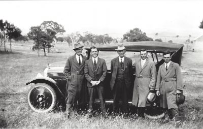 James Kilby (centre) at Eneagh Hill, Hall & sons L to R & Athol, Selby, Clyde and Keith & Studebaker car 1925
