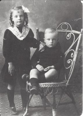 Lucy May Southwell and Raymond William Southwell - 1915
