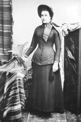 Lydia Bain m John Southwell 6 July 1900
