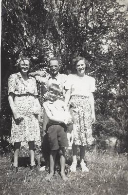 Phyllis and Chappie Curran with children, Beula and Lance - original
