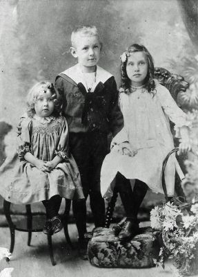 QUESTION - Veda, Marcius and Una Verlie Southwell - children of Alfred Dawson Southwell
