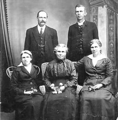 Standing & Samuel and Thomas Starr & Seated & Charlotte, Beatrice and Mary Starr - children of Eliza and Samuel Starr
