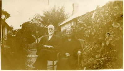 Stephen Charles and Sarah Brown at Greendale, 19317 1 31
