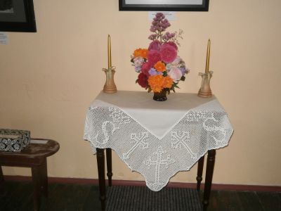 Table and cloth
