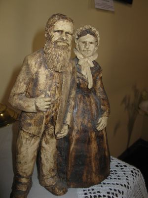 Thomas and Mary Southwell Statue
