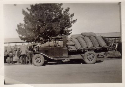 truch load wheat at Grenfell shed
