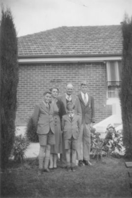 W Starr family 1954
