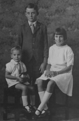 William (John), Malcolm George, and Jean Southwell - 1928

